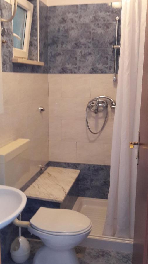 Apartman Pape Pakoštane Kültér fotó